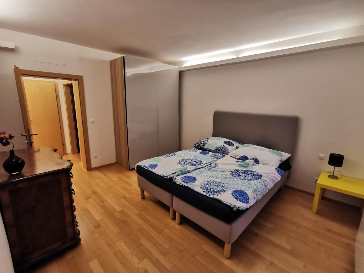 Haus Mit Traumhaften Ausblick Villach Exterior photo