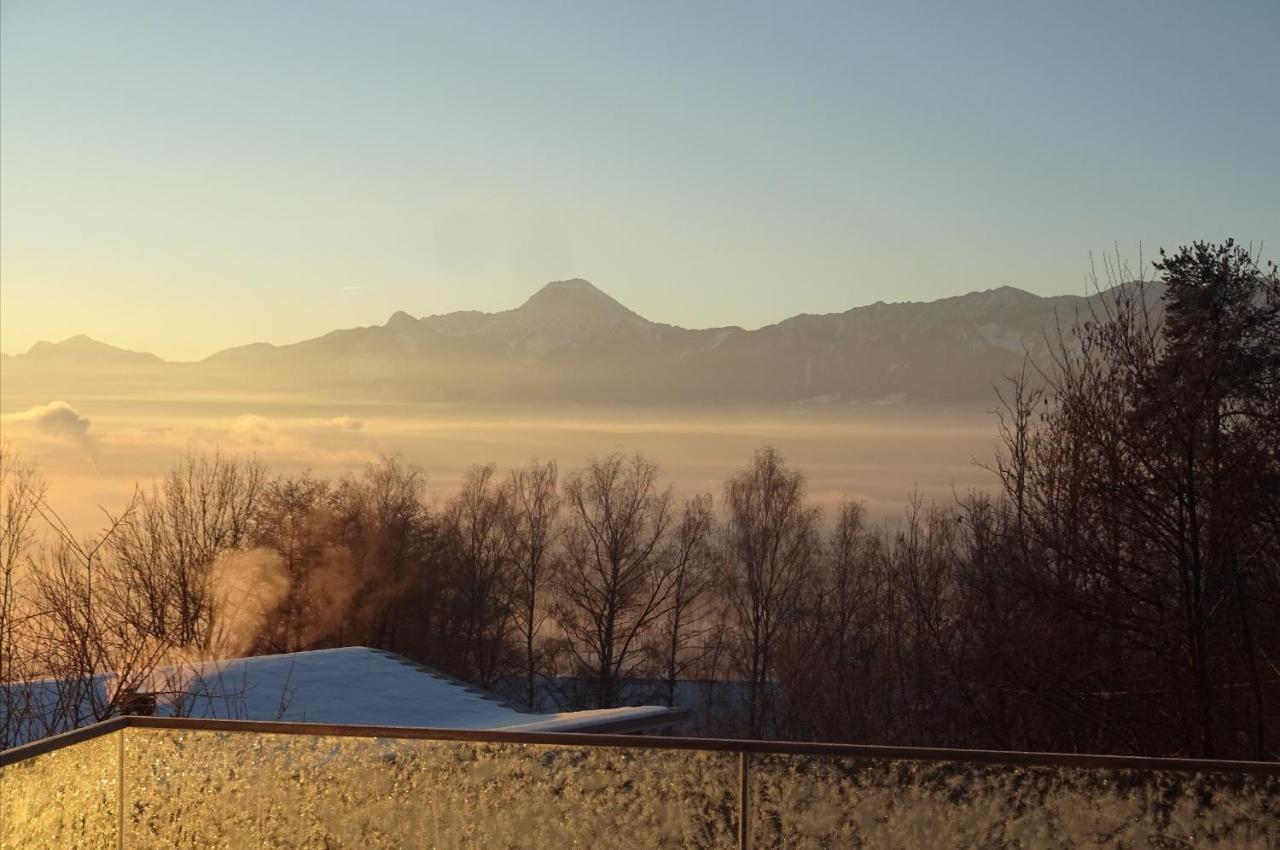Haus Mit Traumhaften Ausblick Villach Exterior photo